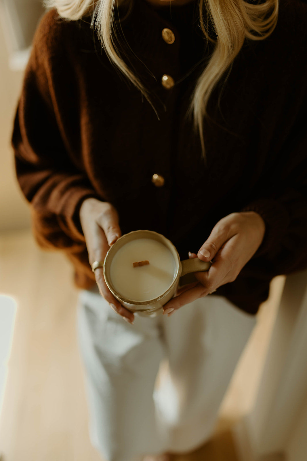 Tan & Espresso Embossed Coffee Mug Candle