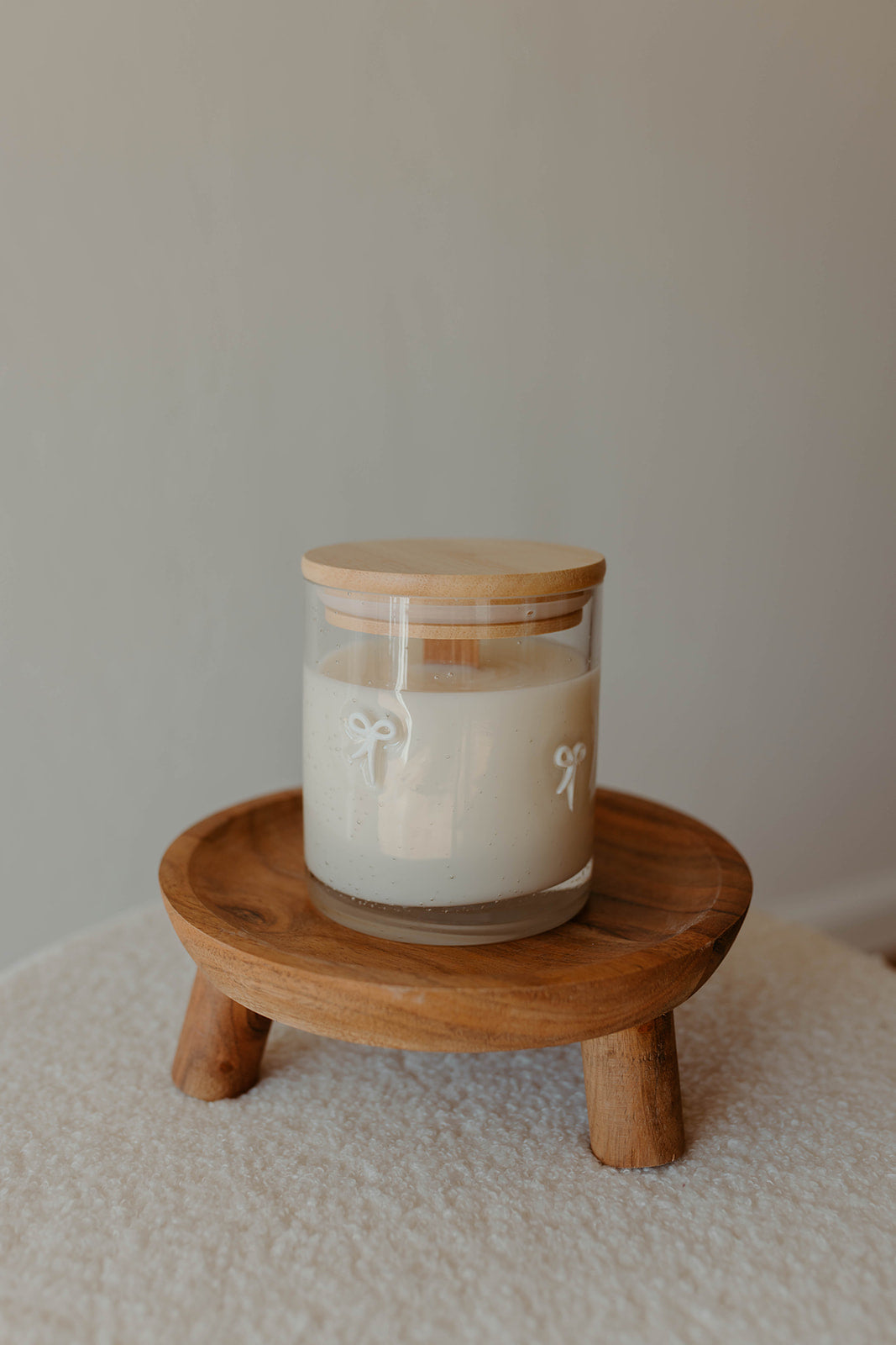 White Bow Glass Candle