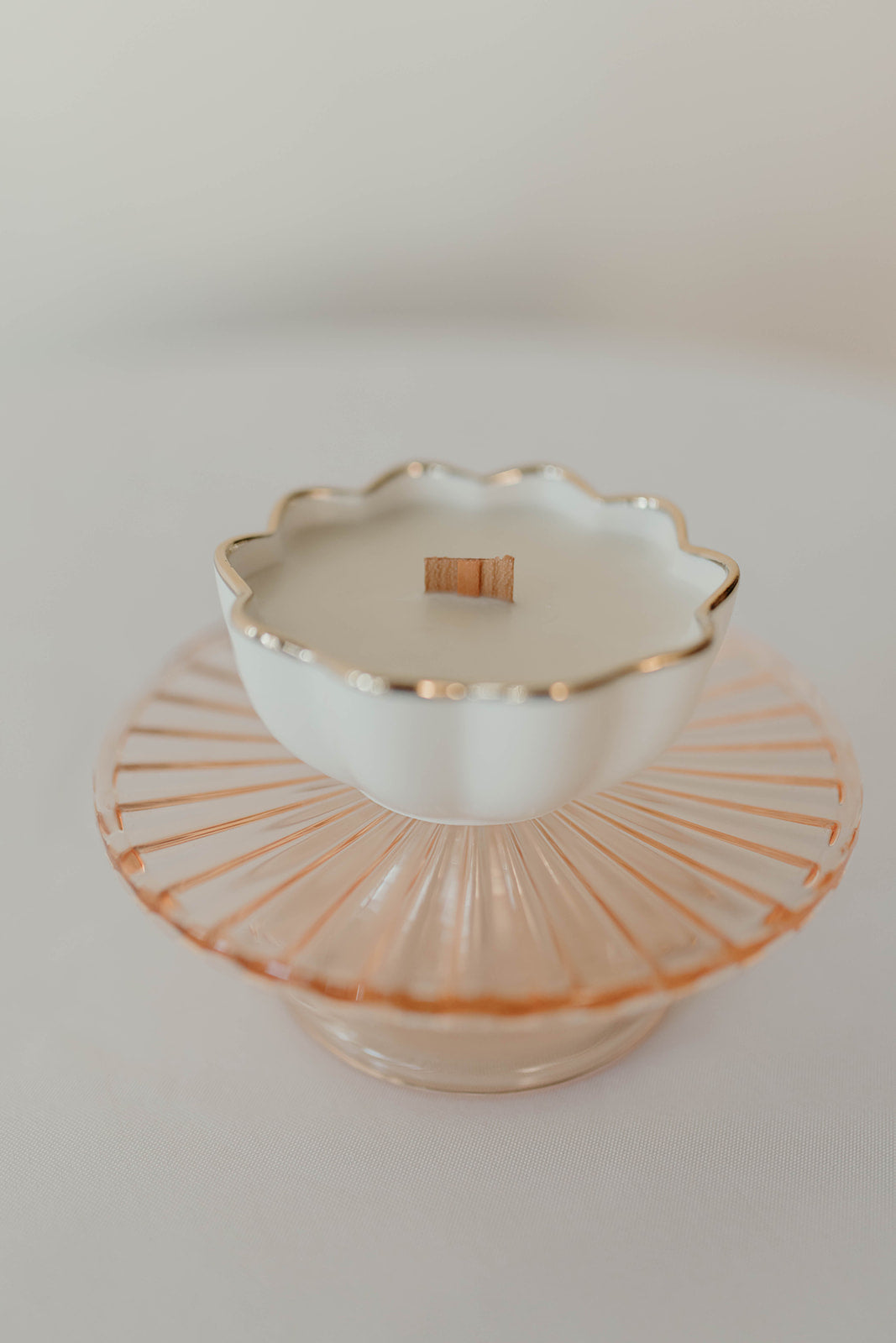 Cream Gold Rimmed Scalloped Ramekin Candle