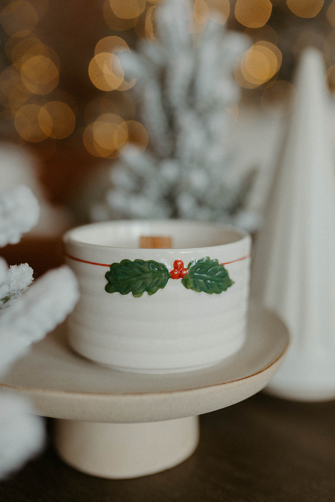 Mistletoe Ramekin