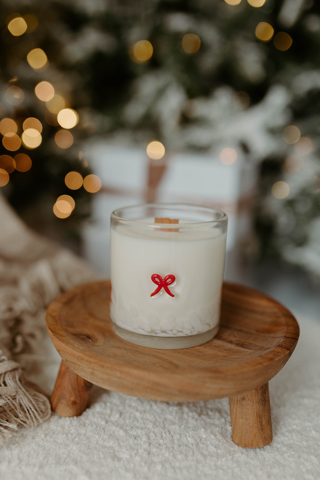 Red Bow & Frost Glass