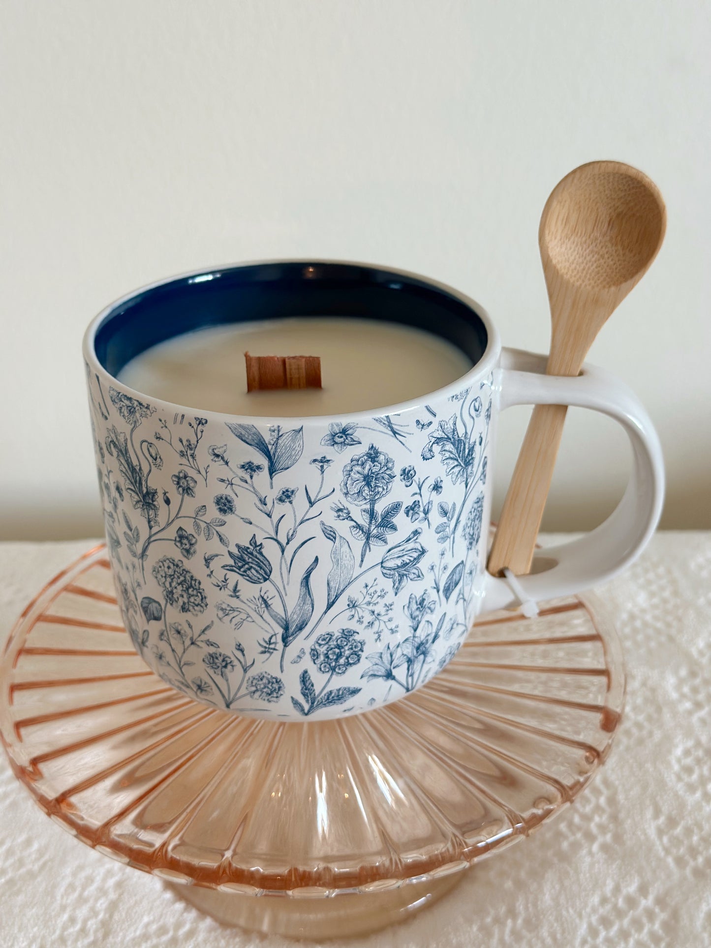 Blue Floral Mug 13oz Candle