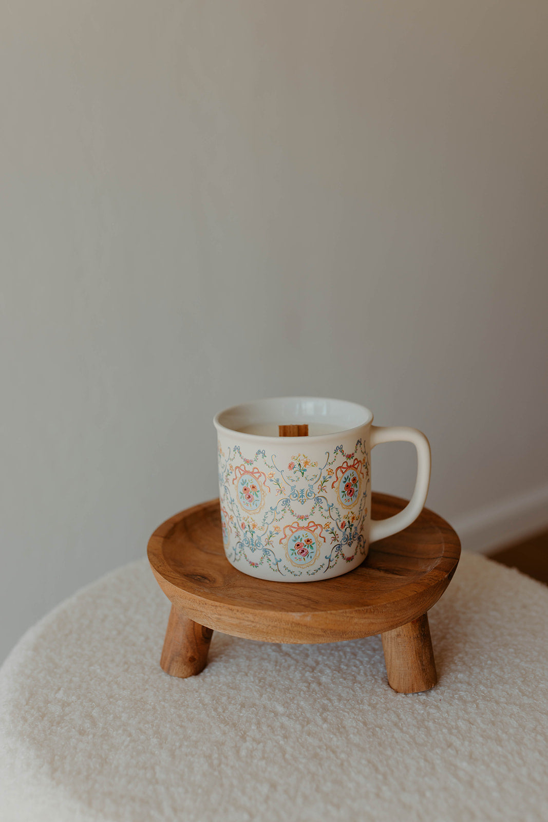 Floral Mirror Mug Candle